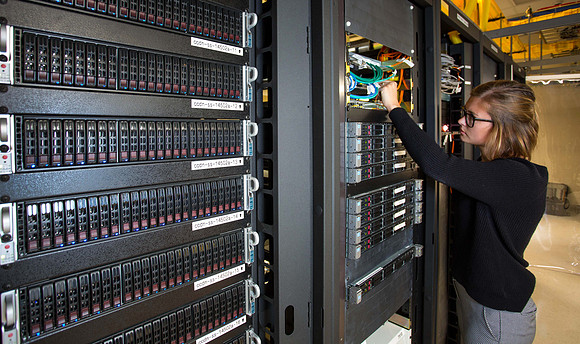 Comcast Twin Cities Headend Facility