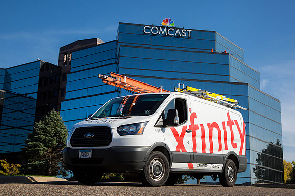 Comcast Technician Traveling Through Twin Cities