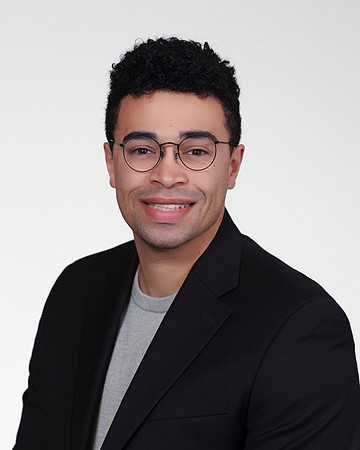 Adrian Thomas_580